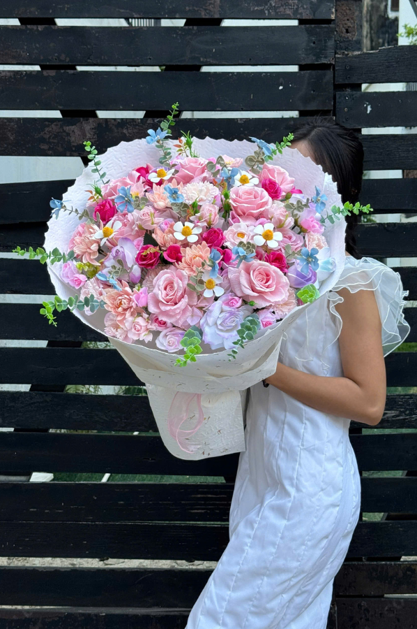 Bó hoa nhiệt đới size M