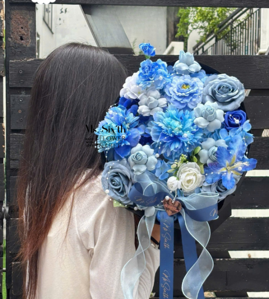 Tình Yêu Sâu Thẳm